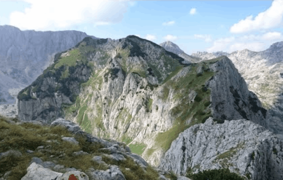 TRAGEDIJA NA DURMITORU: Srpkinja POGINULA u padu sa Malog međeda!